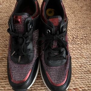 MICHAEL Michael Kors Black and Red Sneakers